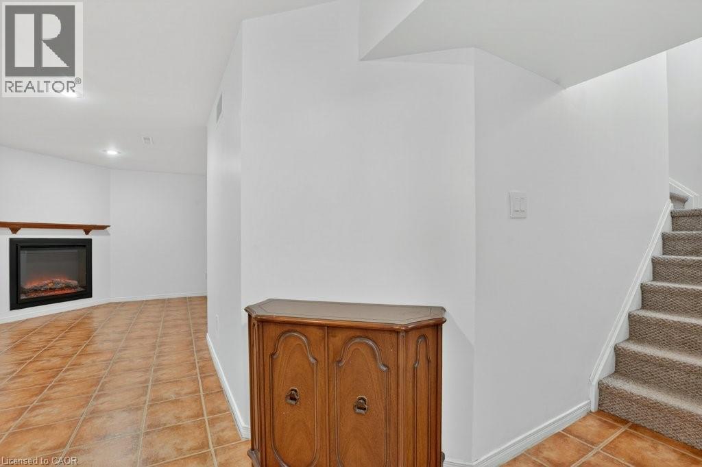 54 DEERWOOD Crescent, Kitchener, Ontario, N2N1R3 — Photo 30