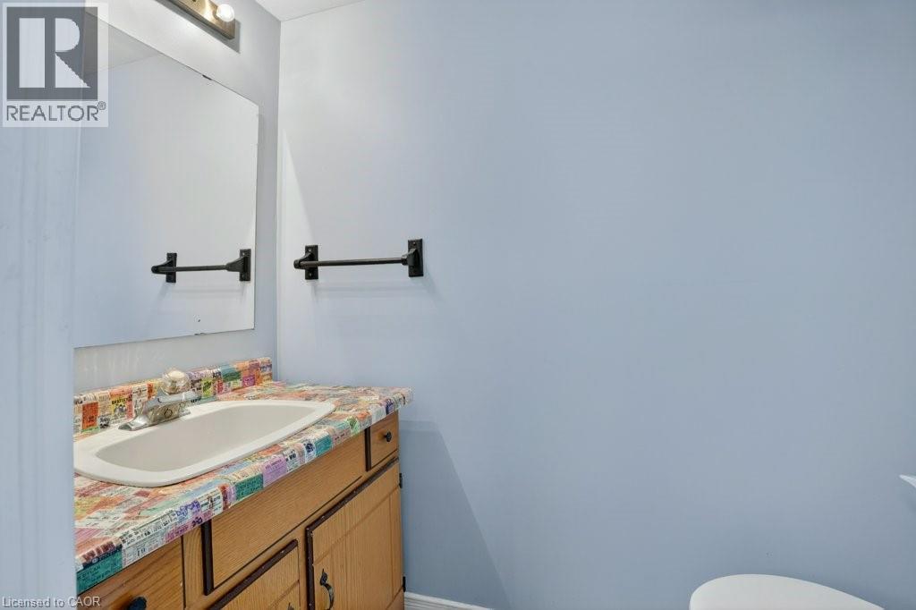 54 DEERWOOD Crescent, Kitchener, Ontario, N2N1R3 — Photo 37