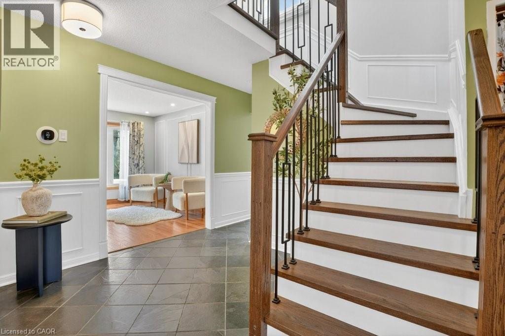 54 DEERWOOD Crescent, Kitchener, Ontario, N2N1R3 — Photo 6