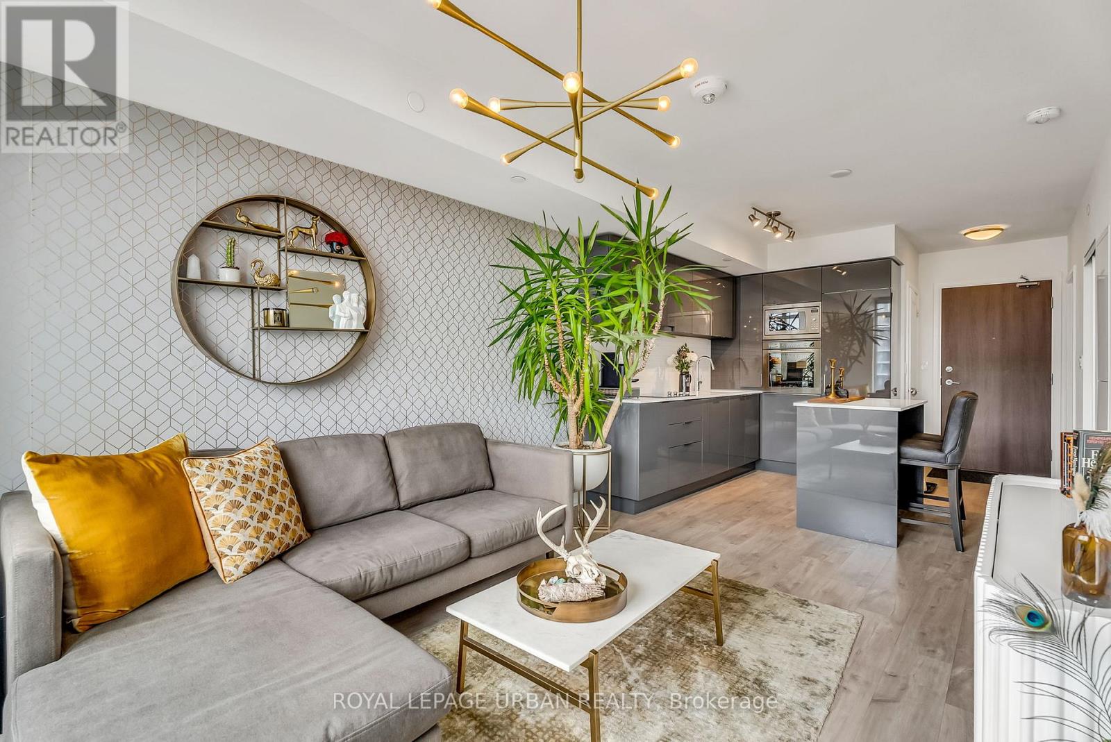 611 - 27 BATHURST STREET, Toronto (Waterfront Communities), Ontario, M5V0R1 — Photo 12