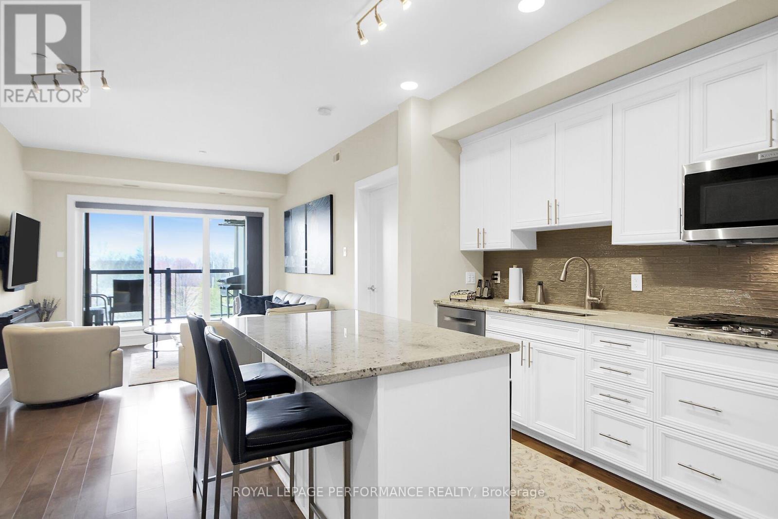 408 - 615 LONGFIELDS DRIVE, Ottawa, Ontario, K2J6J3 — Photo 2