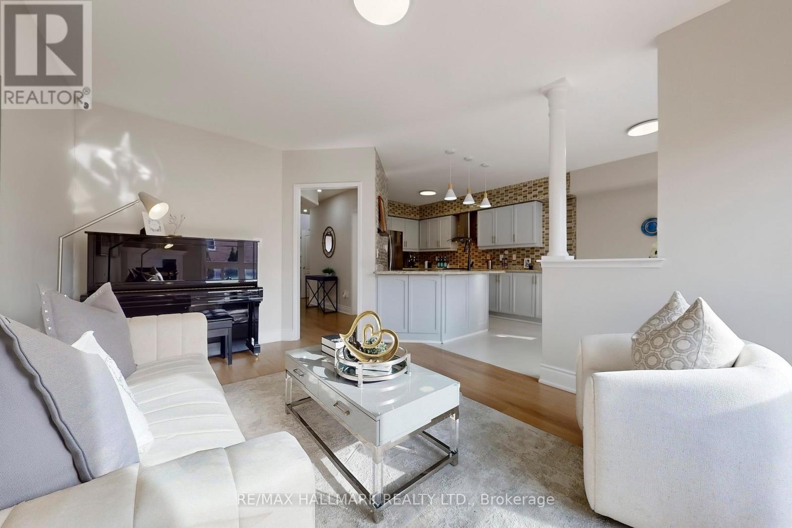 17 DURANGO DRIVE, Richmond Hill (Westbrook), Ontario, L4S2W5 — Photo 10
