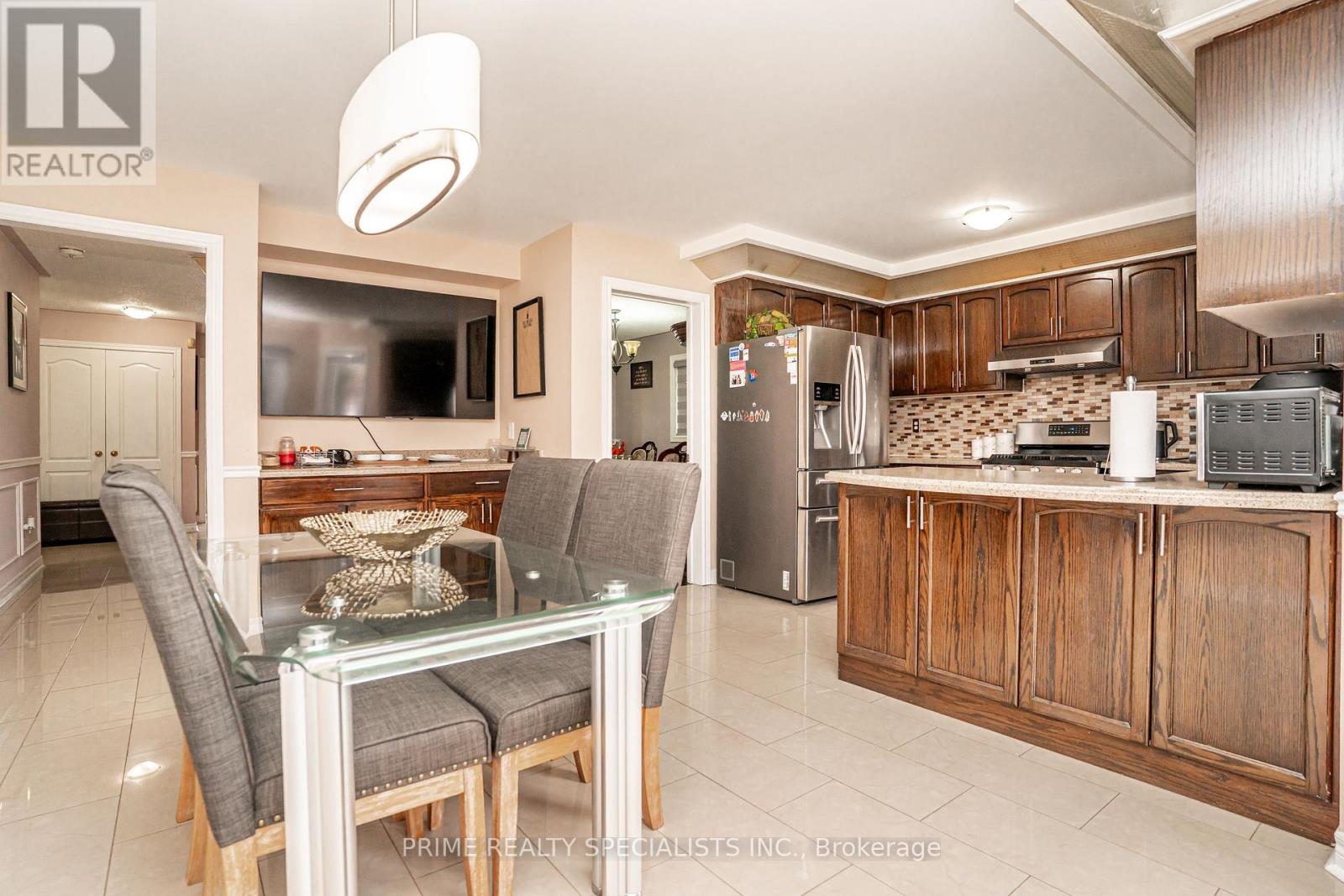 52 DEERGLEN DRIVE, Brampton (Sandringham-Wellington), Ontario, L6R1M3 — Photo 12