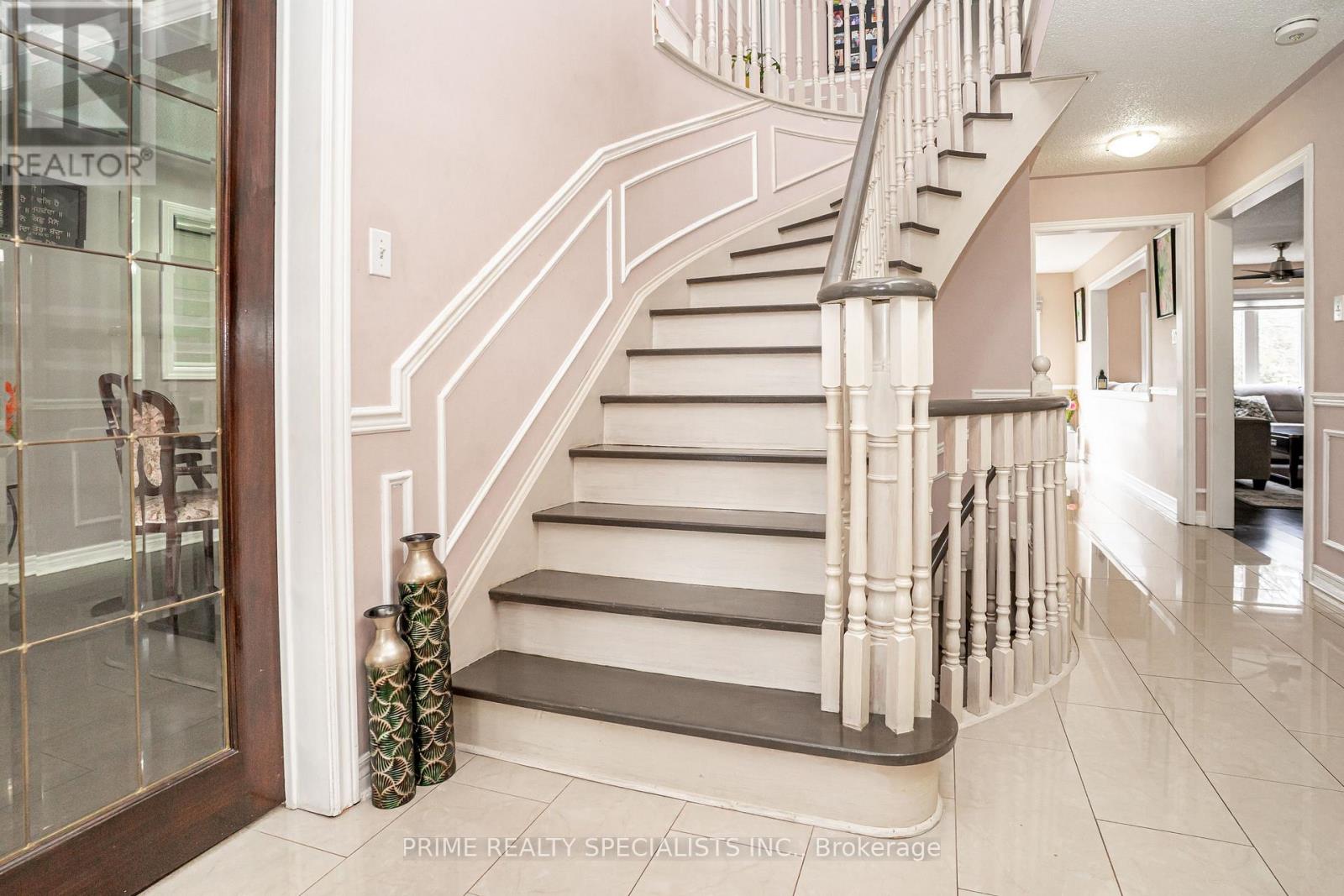 52 DEERGLEN DRIVE, Brampton (Sandringham-Wellington), Ontario, L6R1M3 — Photo 18