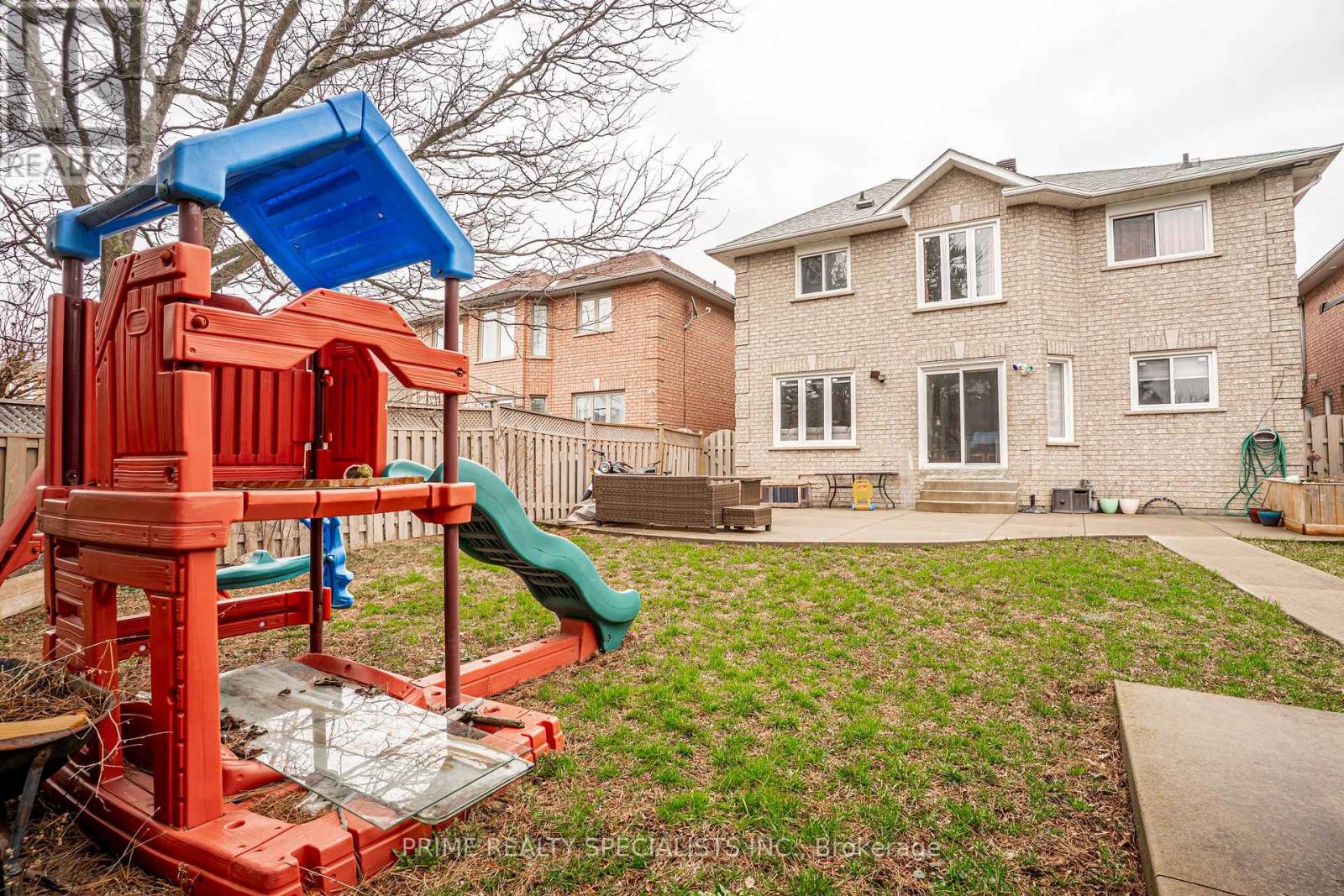 52 DEERGLEN DRIVE, Brampton (Sandringham-Wellington), Ontario, L6R1M3 — Photo 45