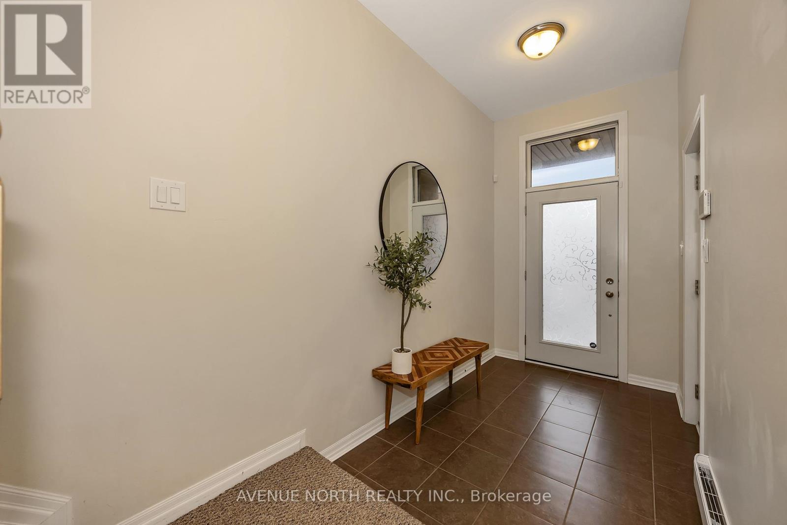 120 LIONEL PRIVATE, Ottawa, Ontario, K4A0X1 — Photo 9