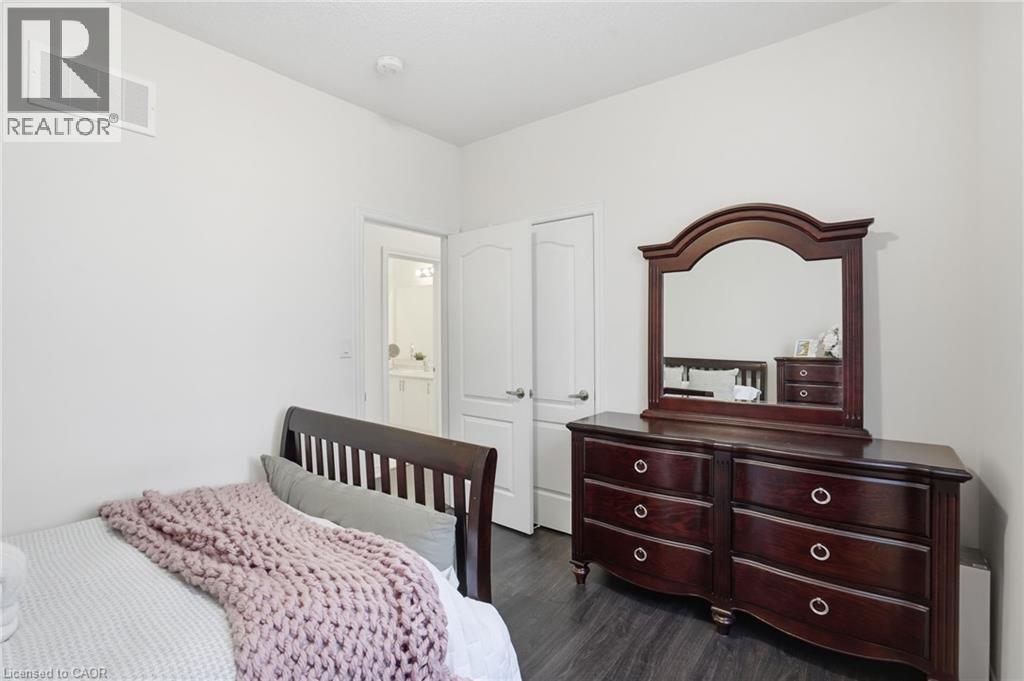 24 GREAT FALLS Boulevard, Waterdown, Ontario, L8B1X8 — Photo 26