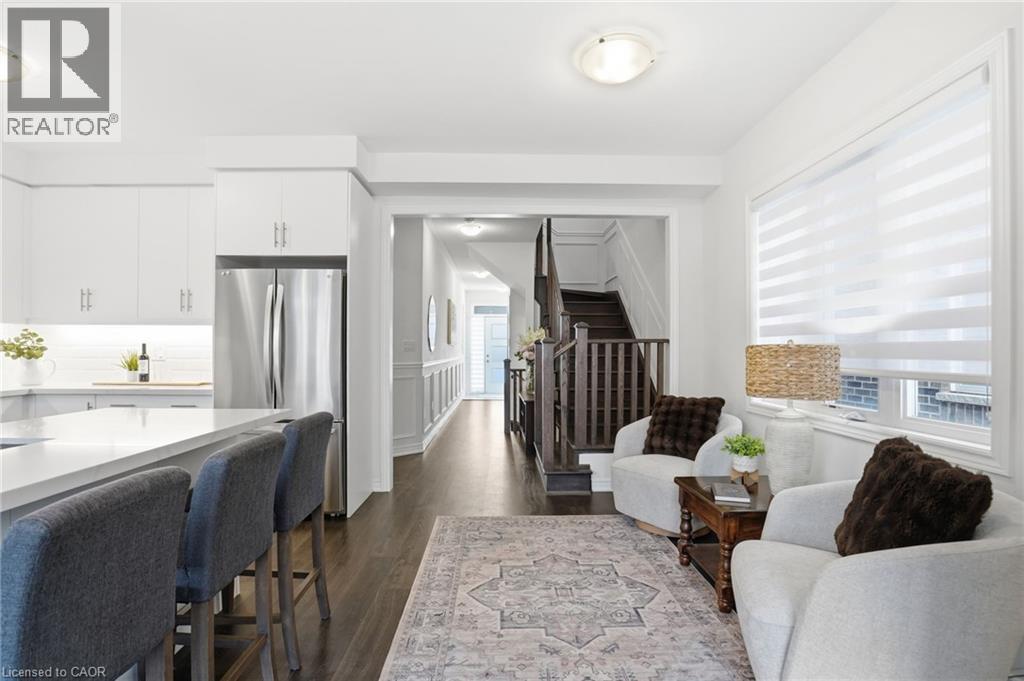 24 GREAT FALLS Boulevard, Waterdown, Ontario, L8B1X8 — Photo 6