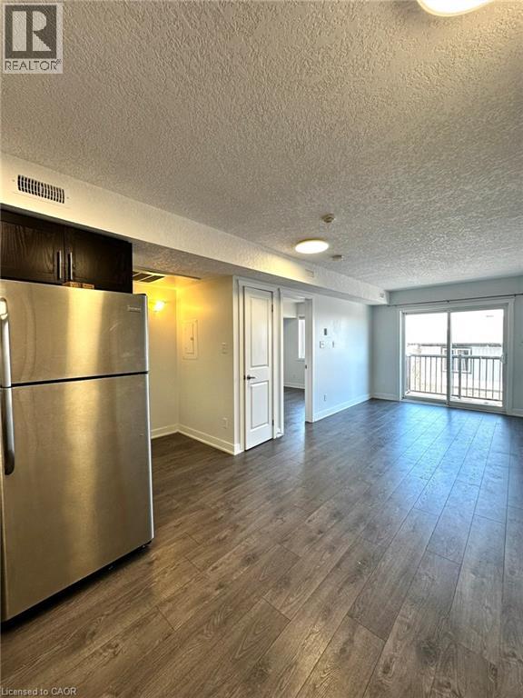 185 WINDALE Crescent Unit# 3B, Kitchener, Ontario, N2E0G3 — Photo 10