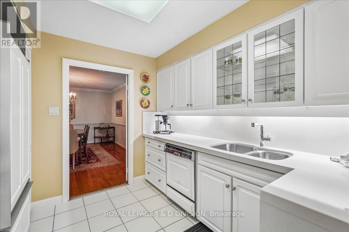 507 - 3800 YONGE STREET, Toronto (Bedford Park-Nortown), Ontario, M4N3P7 — Photo 13