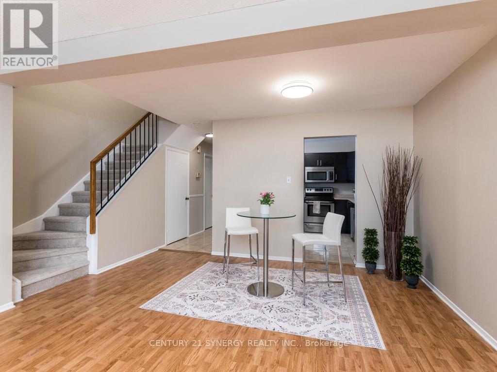 16 - 71 CLARKSON CRESCENT, Ottawa, Ontario, K2L3C9 — Photo 9