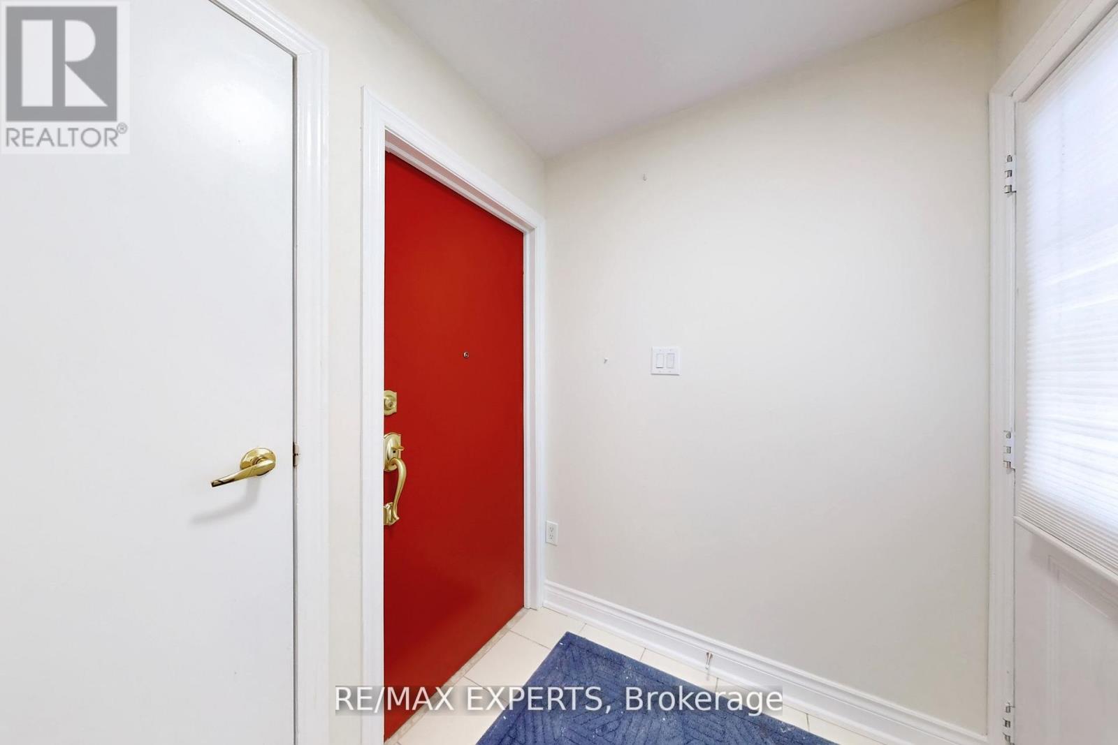 14 SNOWY OWL WAY, Toronto (Rouge), Ontario, M1X0B4 — Photo 3