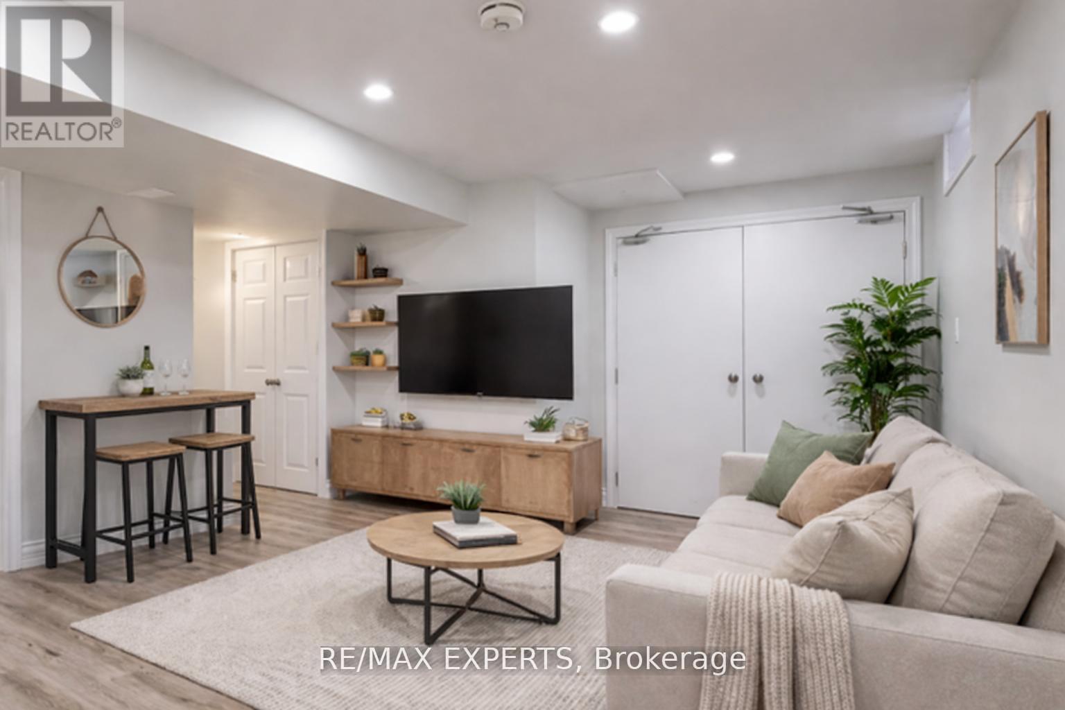 14 SNOWY OWL WAY, Toronto (Rouge), Ontario, M1X0B4 — Photo 5