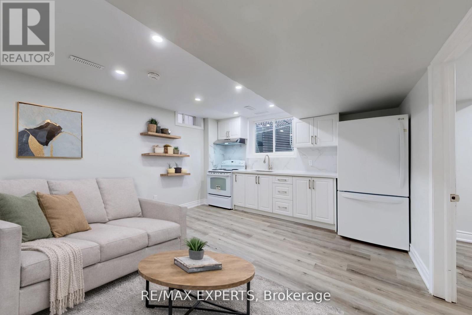 14 SNOWY OWL WAY, Toronto (Rouge), Ontario, M1X0B4 — Photo 9