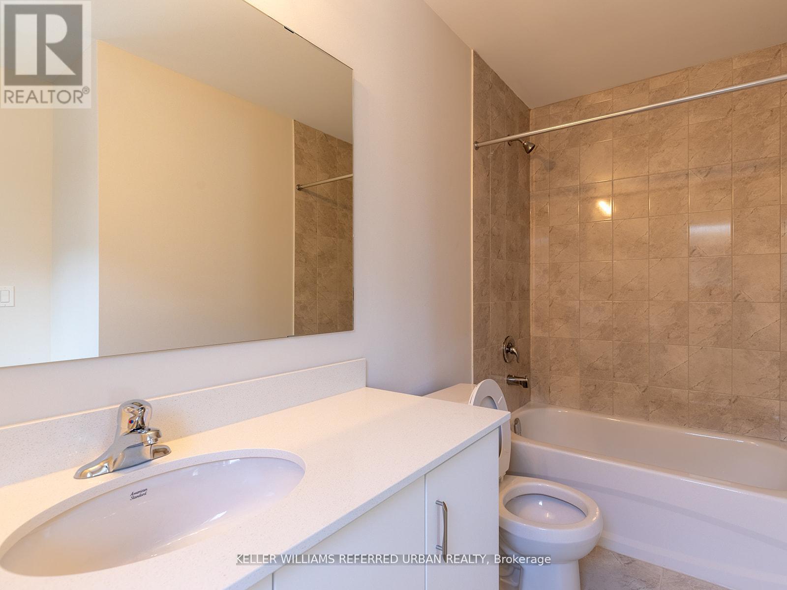 1470 DAVIS LOOP CIRCLE, Innisfil (Lefroy), Ontario, L0L1W0 — Photo 5