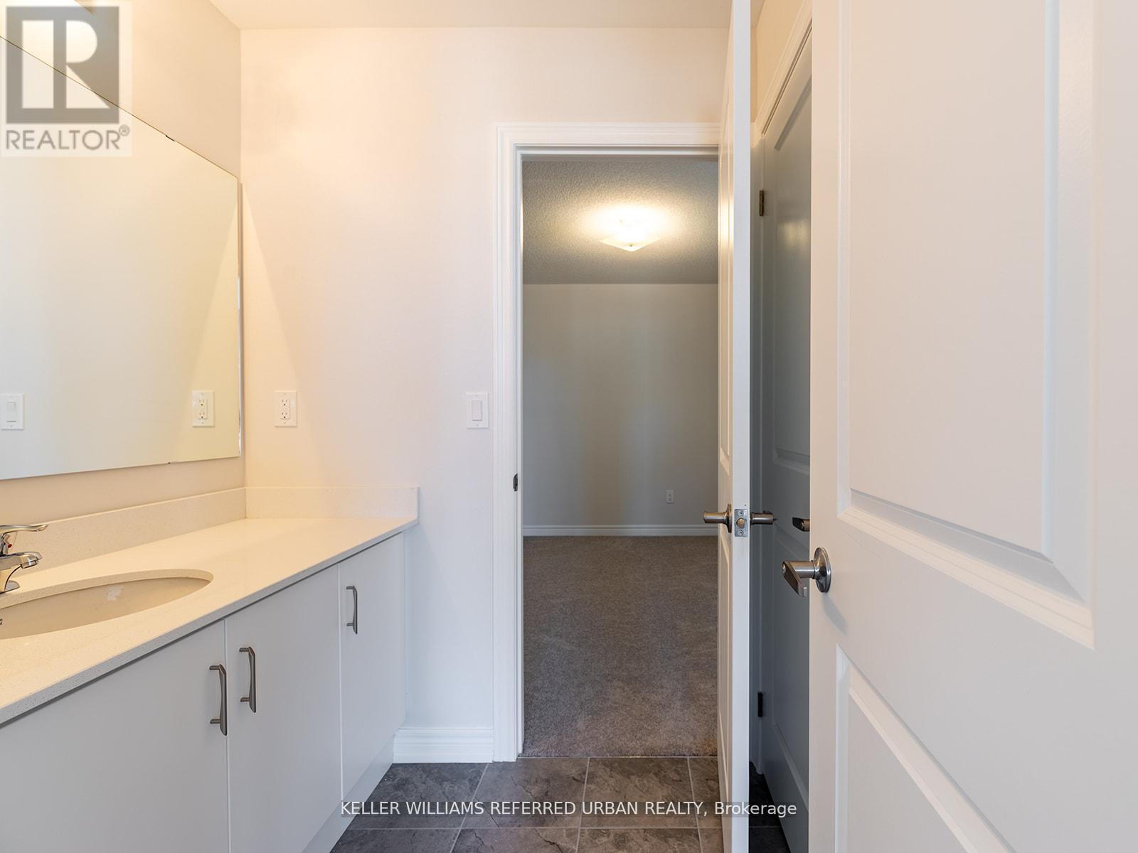 1470 DAVIS LOOP CIRCLE, Innisfil (Lefroy), Ontario, L0L1W0 — Photo 9