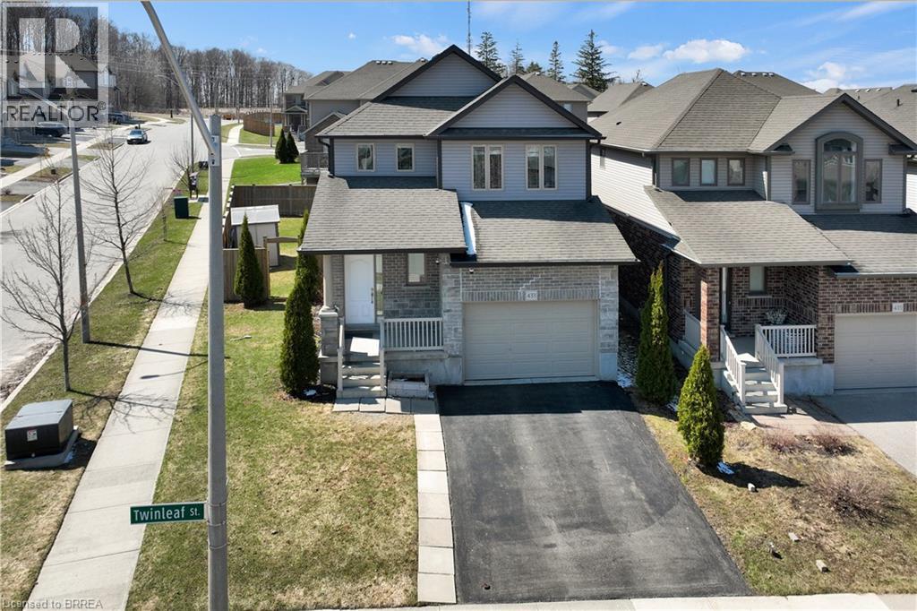433 TWINLEAF Street, Waterloo, Ontario, N2V0B5 — Photo 3
