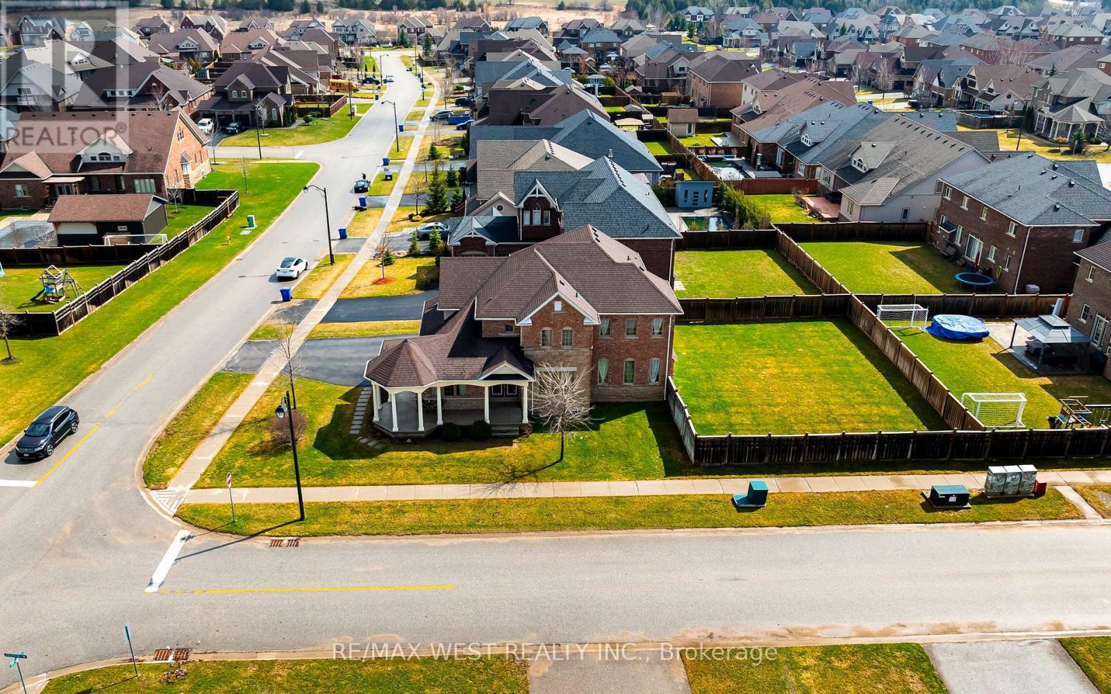 10 STONEGATE AVENUE, Mono, Ontario, L9W5K6 — Photo 13