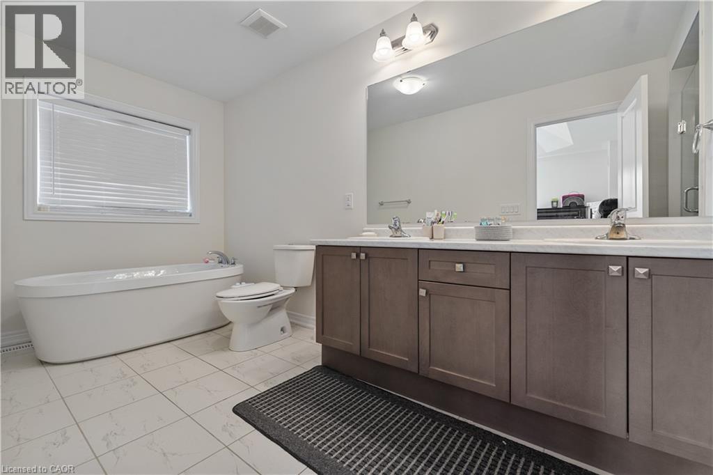 113 BROADACRE Drive, Kitchener, Ontario, N2R0S5 — Photo 24