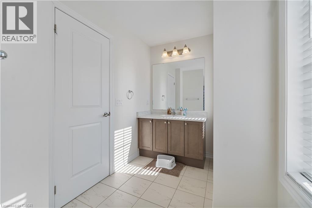 113 BROADACRE Drive, Kitchener, Ontario, N2R0S5 — Photo 36