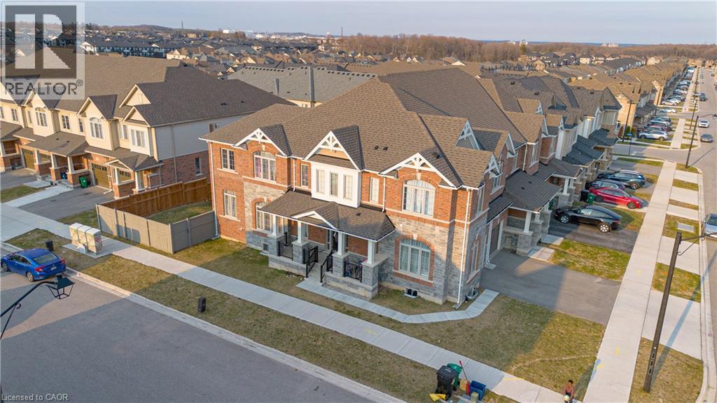 113 BROADACRE Drive, Kitchener, Ontario, N2R0S5 — Photo 4