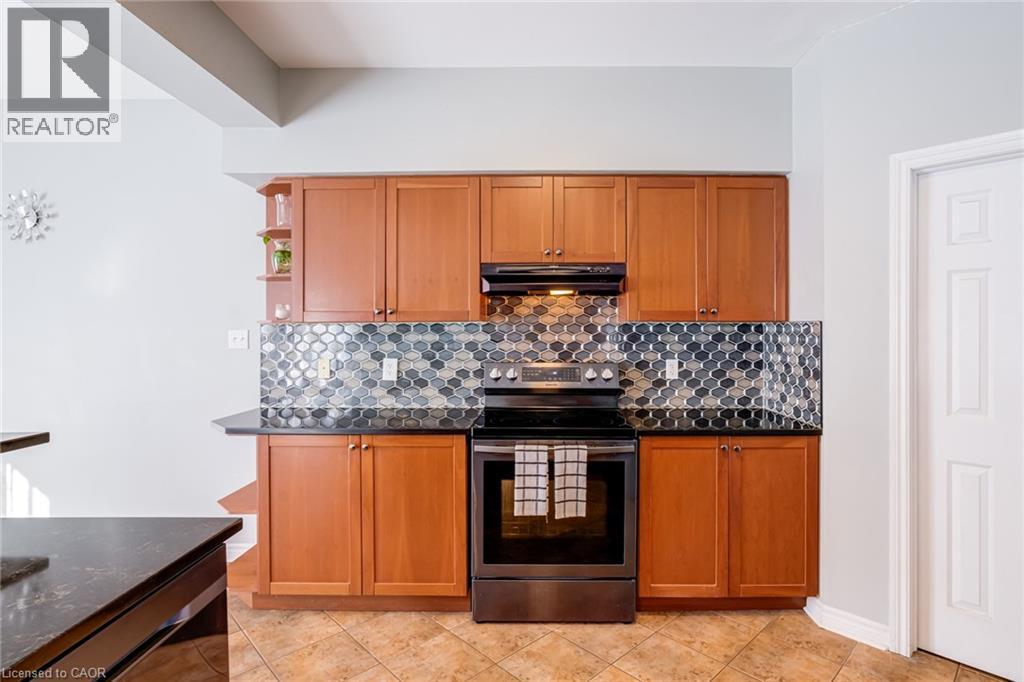 42 FRASSON Drive, Guelph, Ontario, N1E7J9 — Photo 14
