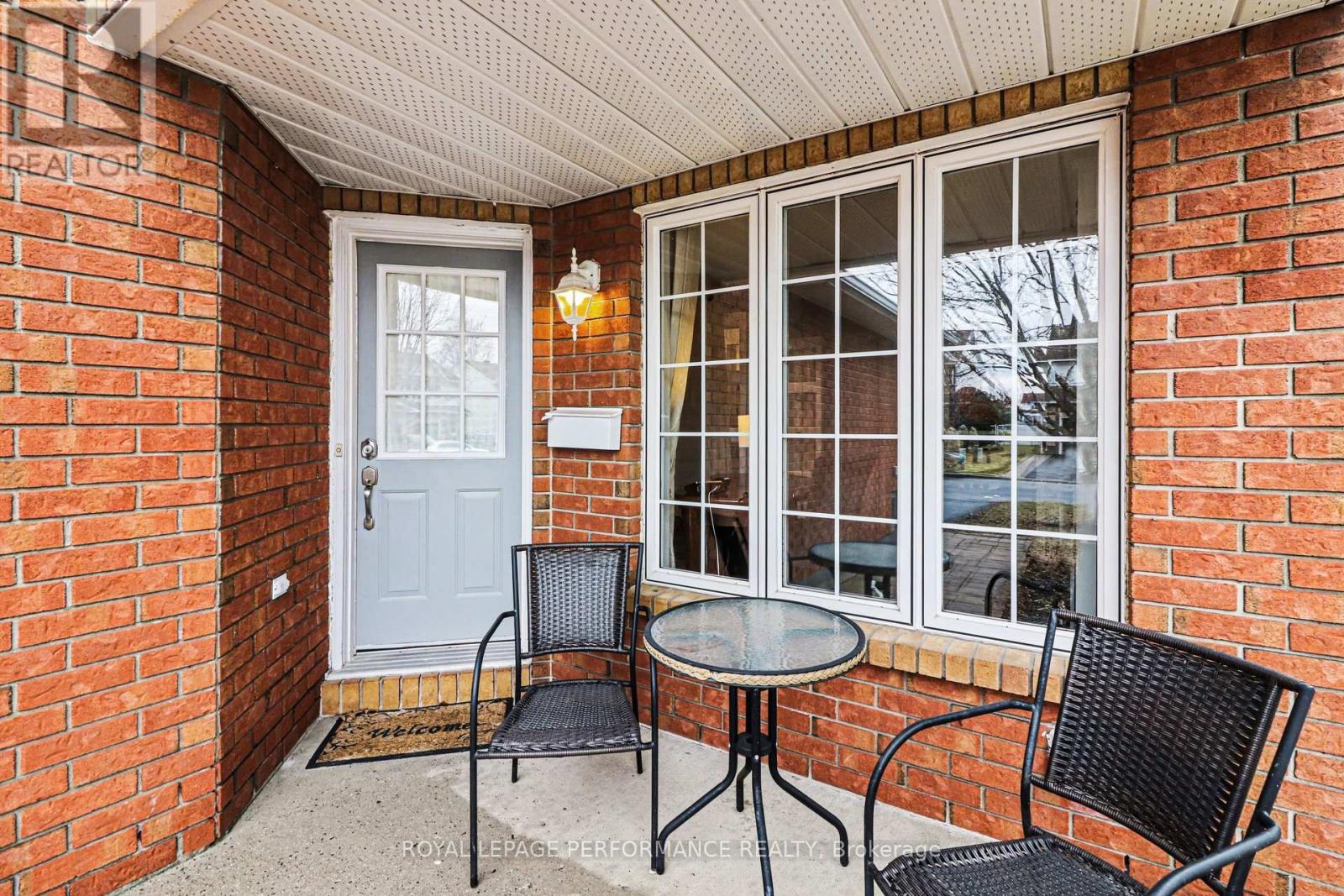 897 PARADISE CRESCENT, Ottawa, Ontario, K4A3S5 — Photo 2