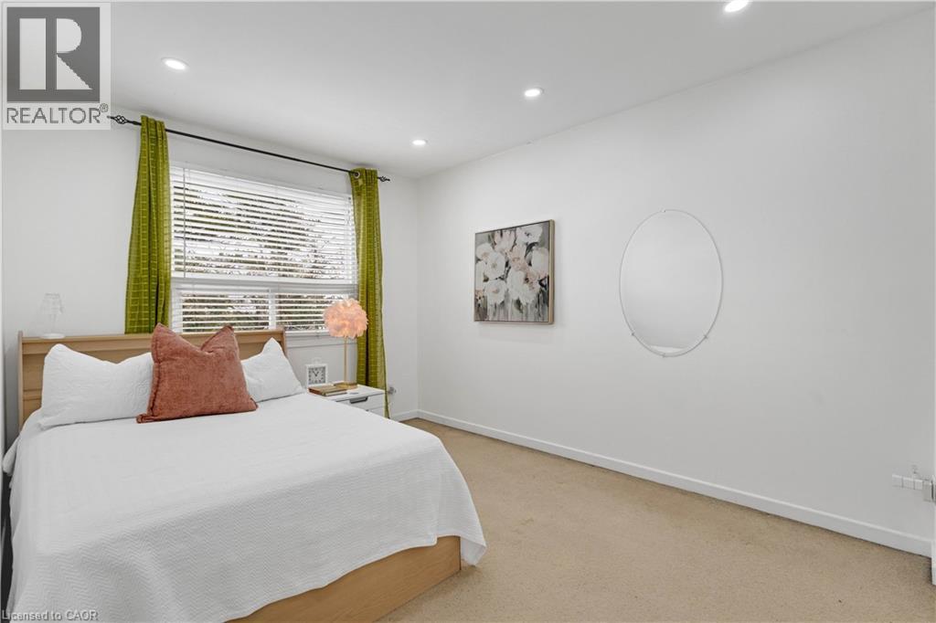 1180 MISSISSAUGA VALLEY Boulevard Unit# 4, Mississauga, Ontario, L5A3M9 — Photo 16