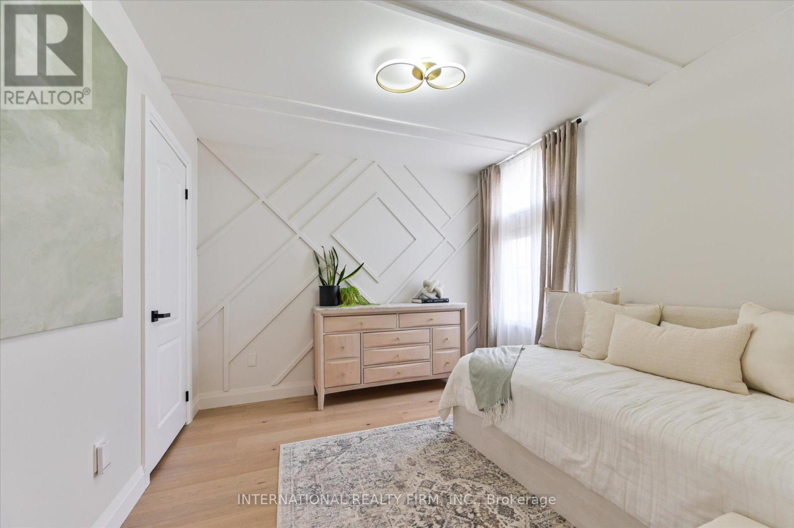 7337 SANDHURST DRIVE, Mississauga (Lisgar), Ontario, L5N7G7 — Photo 4