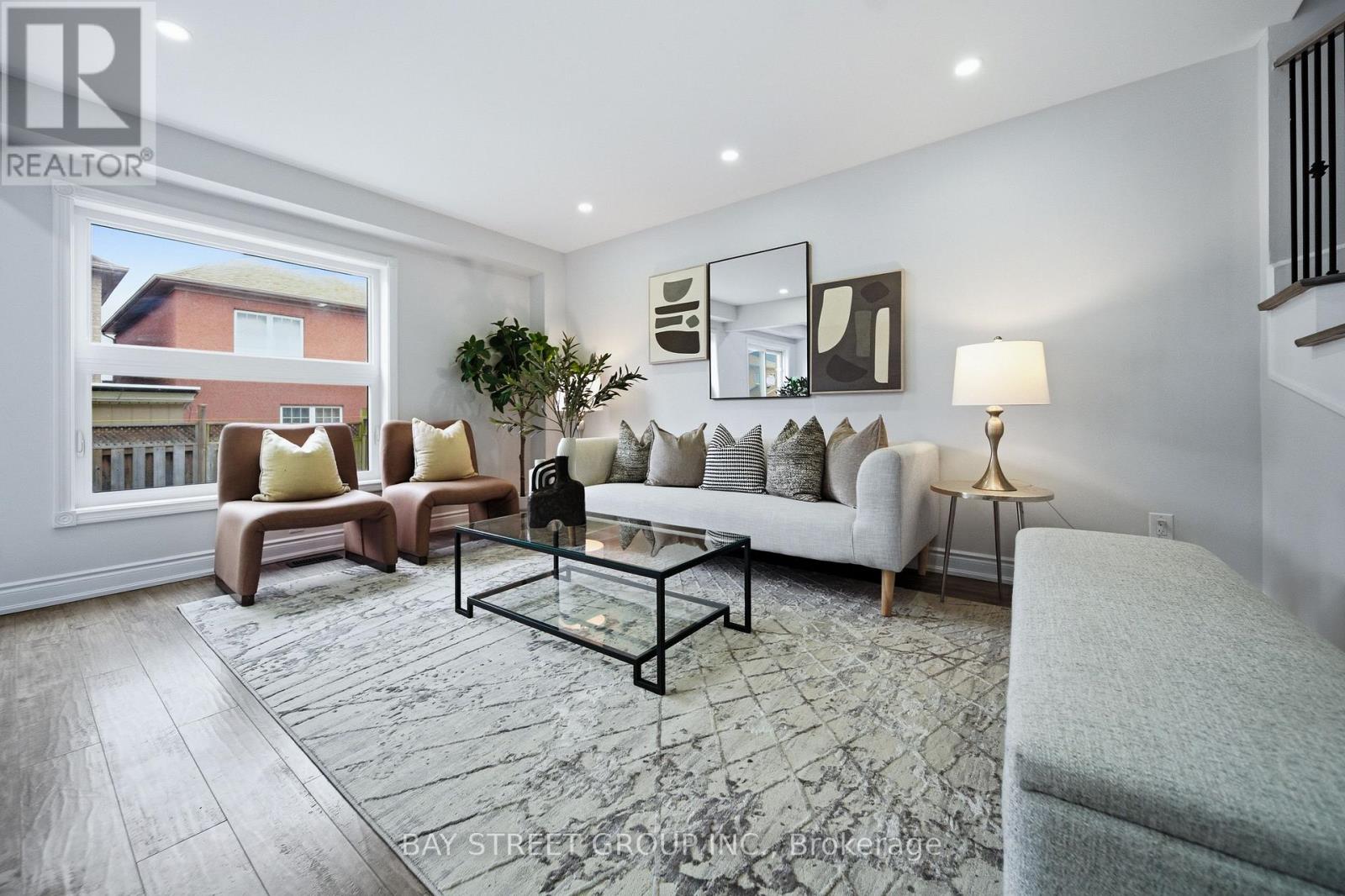 48 HEARTLEAF CRESCENT, Brampton (Fletcher's Meadow), Ontario, L7A2B7 — Photo 6