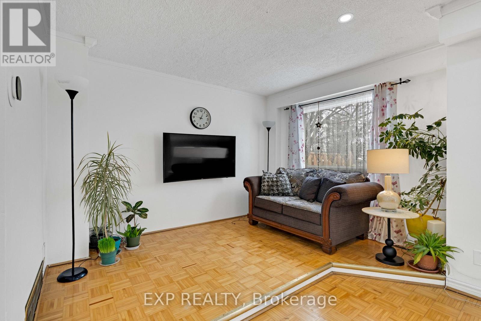 4 - 1180 MISSISSAUGA VALLEY BOULEVARD, Mississauga (Mississauga Valleys), Ontario, L5A3M9 — Photo 5
