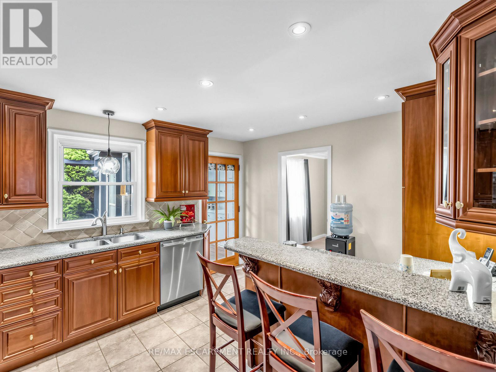 33 MILL STREET S, Brampton (Downtown Brampton), Ontario, L6Y1S7 — Photo 13