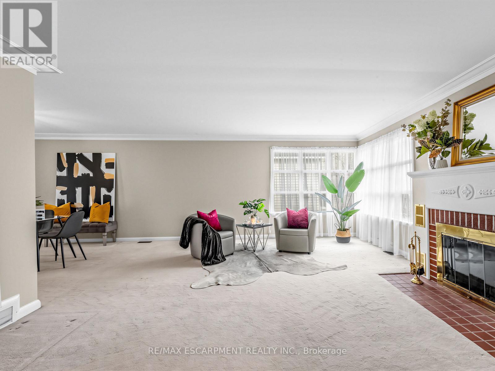 33 MILL STREET S, Brampton (Downtown Brampton), Ontario, L6Y1S7 — Photo 5