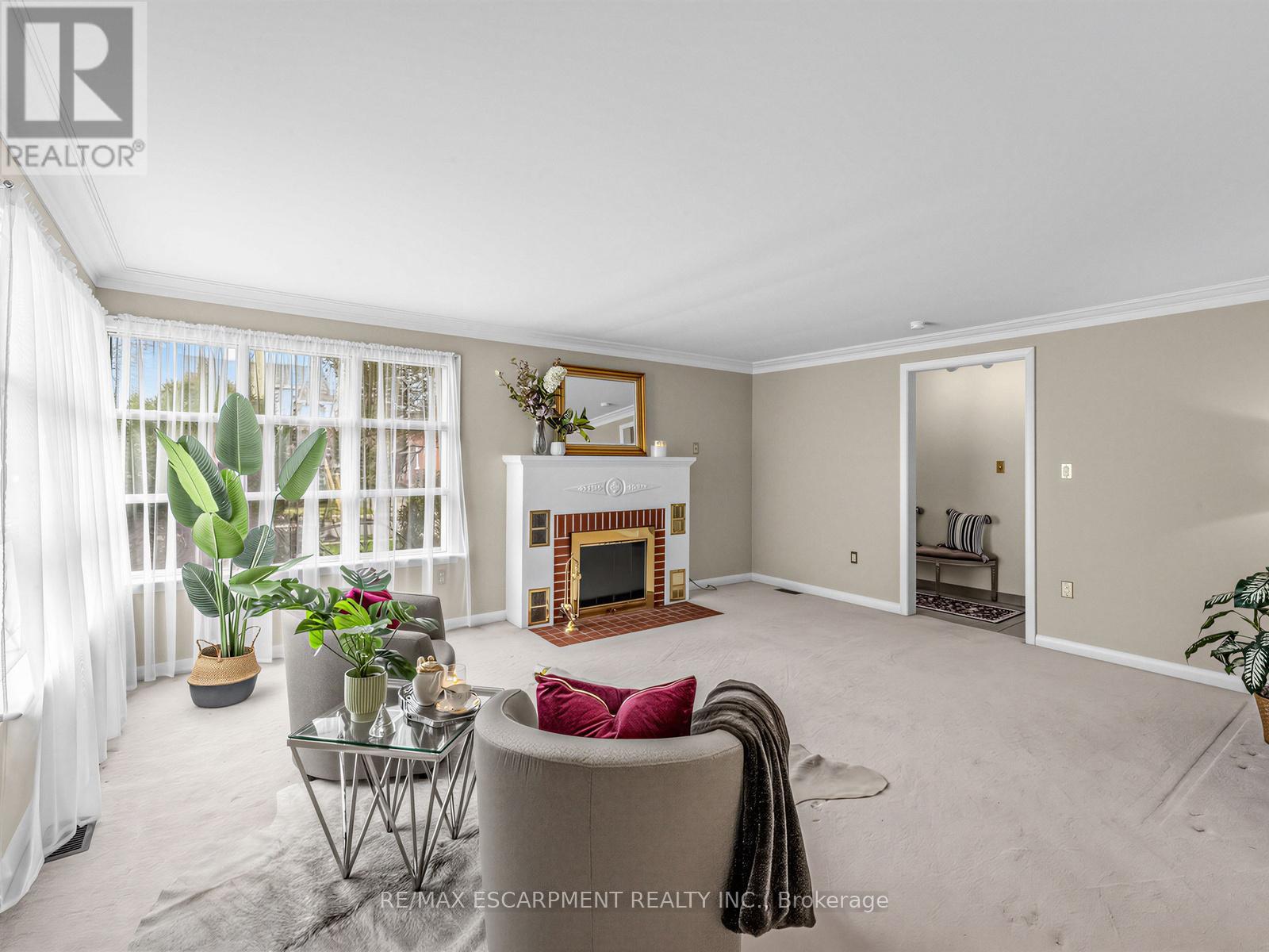 33 MILL STREET S, Brampton (Downtown Brampton), Ontario, L6Y1S7 — Photo 8