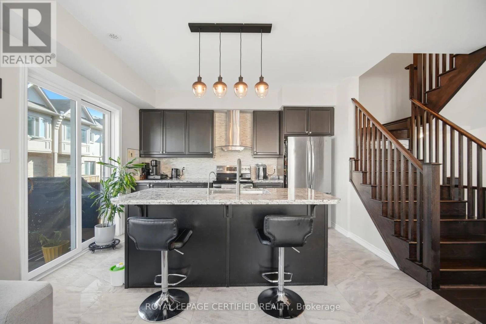 75 BORERS CREEK CIRCLE, Hamilton (Waterdown), Ontario, L8B1W3 — Photo 32