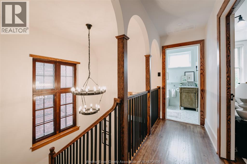 381 MOY AVENUE, Windsor, Ontario, N9A2N1 — Photo 16