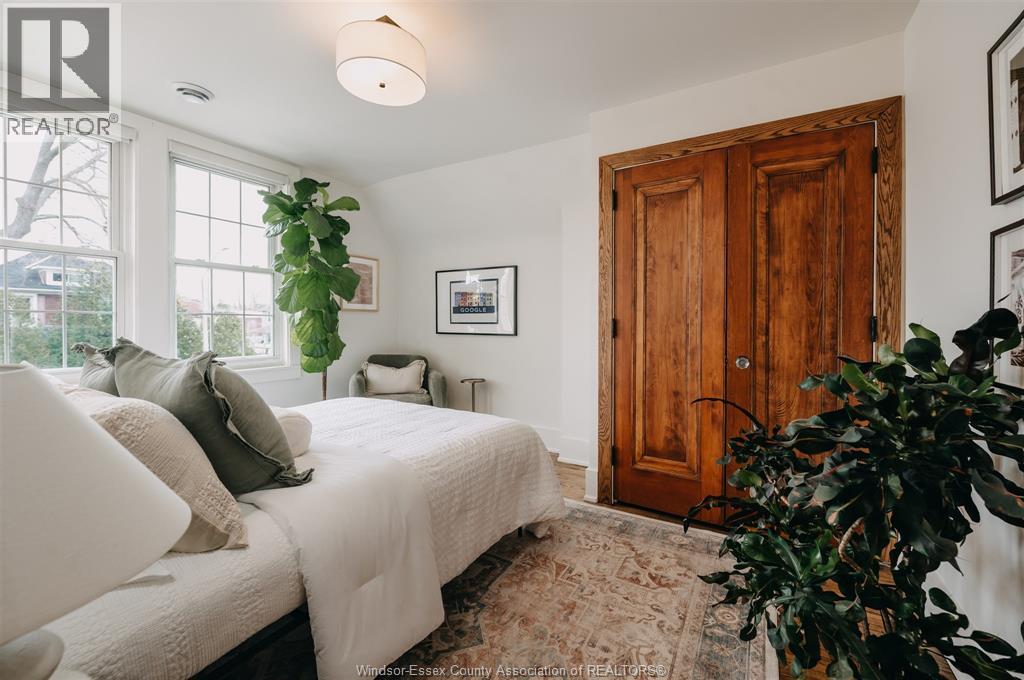 381 MOY AVENUE, Windsor, Ontario, N9A2N1 — Photo 18