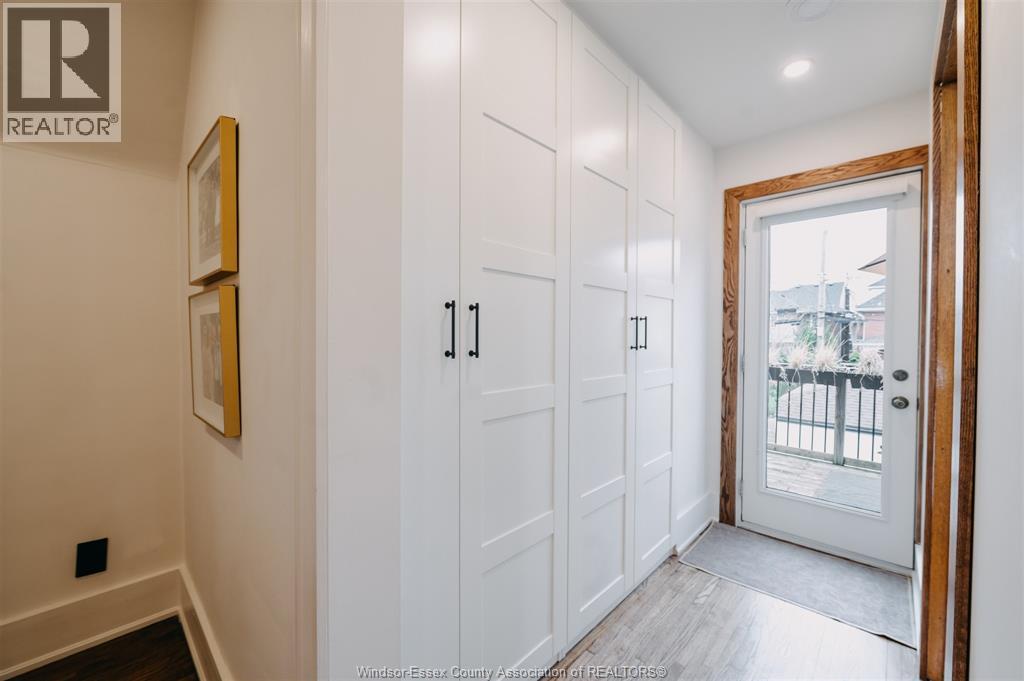 381 MOY AVENUE, Windsor, Ontario, N9A2N1 — Photo 29