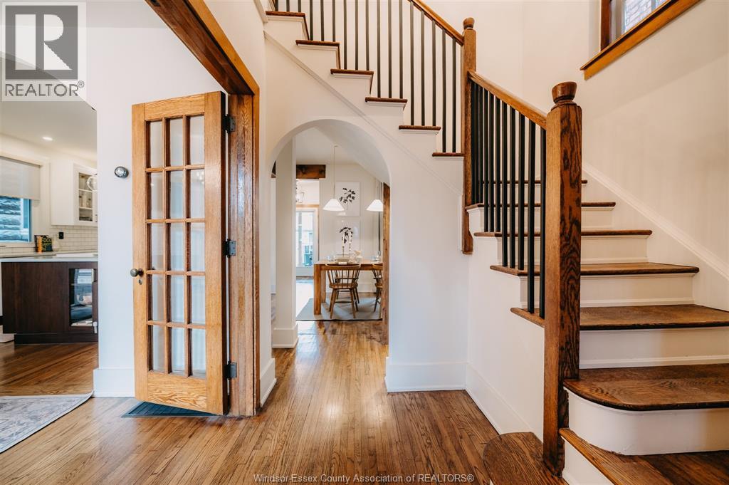 381 MOY AVENUE, Windsor, Ontario, N9A2N1 — Photo 3