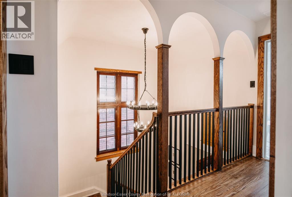 381 MOY AVENUE, Windsor, Ontario, N9A2N1 — Photo 32