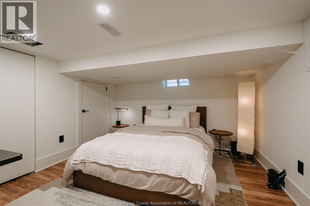 381 MOY AVENUE, Windsor, Ontario, N9A2N1 — Photo 35