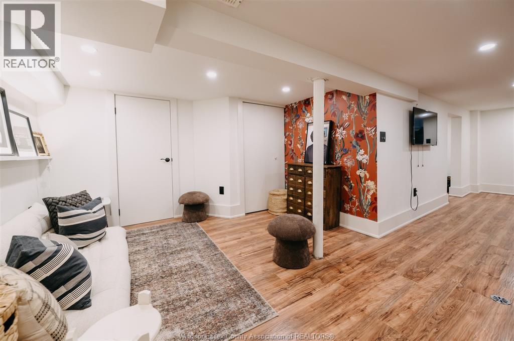 381 MOY AVENUE, Windsor, Ontario, N9A2N1 — Photo 38