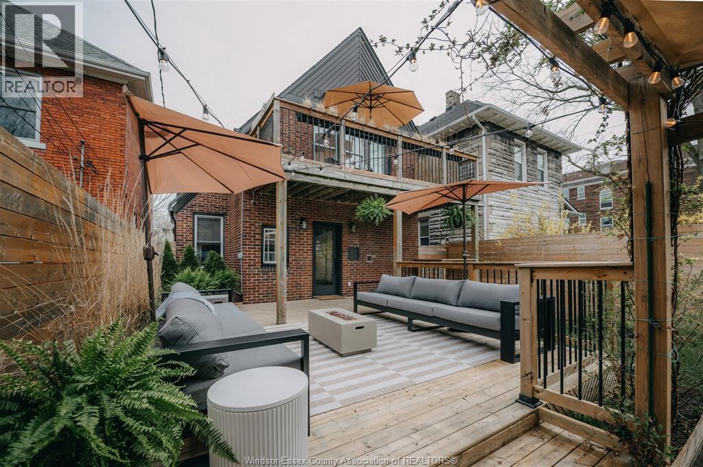 381 MOY AVENUE, Windsor, Ontario, N9A2N1 — Photo 41