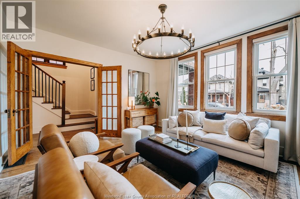 381 MOY AVENUE, Windsor, Ontario, N9A2N1 — Photo 6