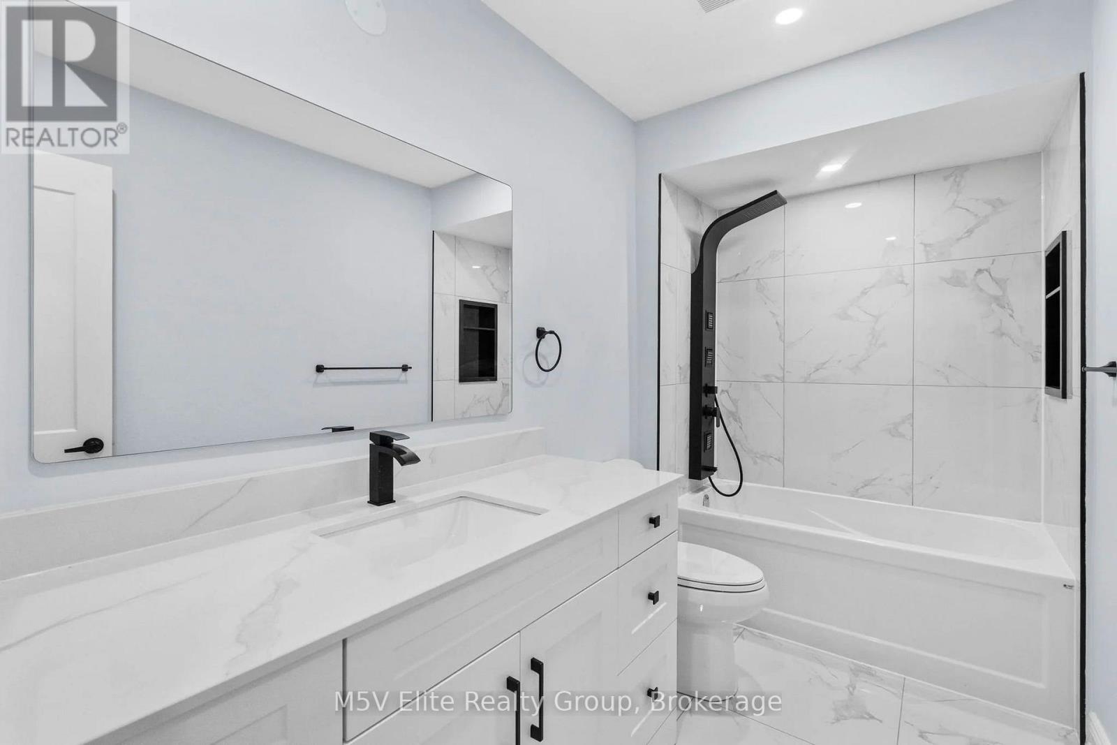 93 ASHFORD COURT, Brampton (Brampton North), Ontario, L6V3E2 — Photo 8