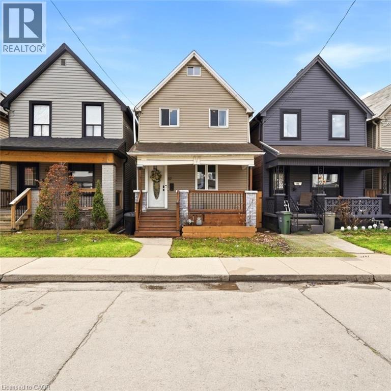 82 CLINTON Street, Hamilton, Ontario, L8L3K2 — Photo 2