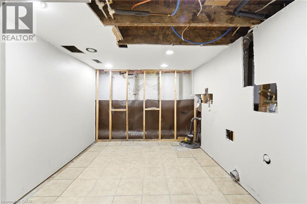 82 CLINTON Street, Hamilton, Ontario, L8L3K2 — Photo 25