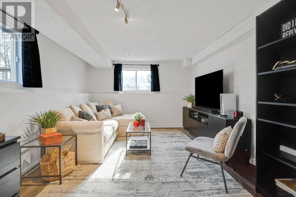 28 KATHLEEN STREET, Brant (Paris), Ontario, N3L3X8 — Photo 21