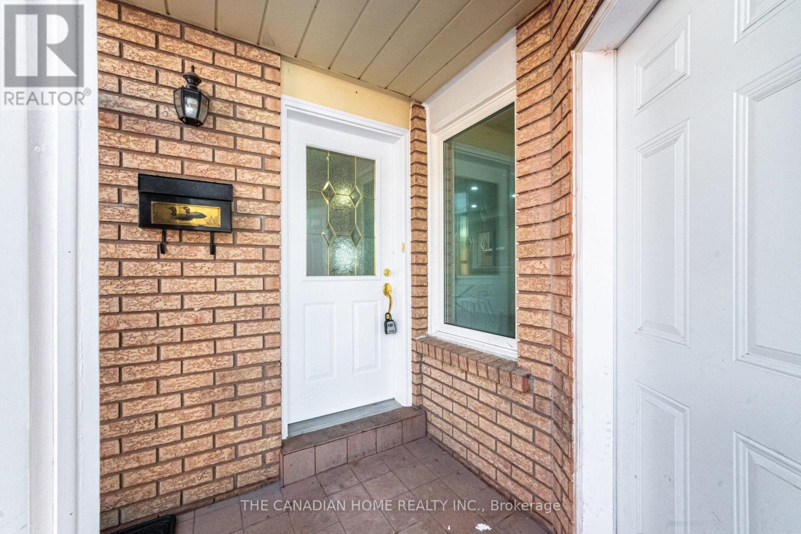 237 BUFFORD DRIVE, Brampton (Brampton South), Ontario, L6Y4W1 — Photo 3