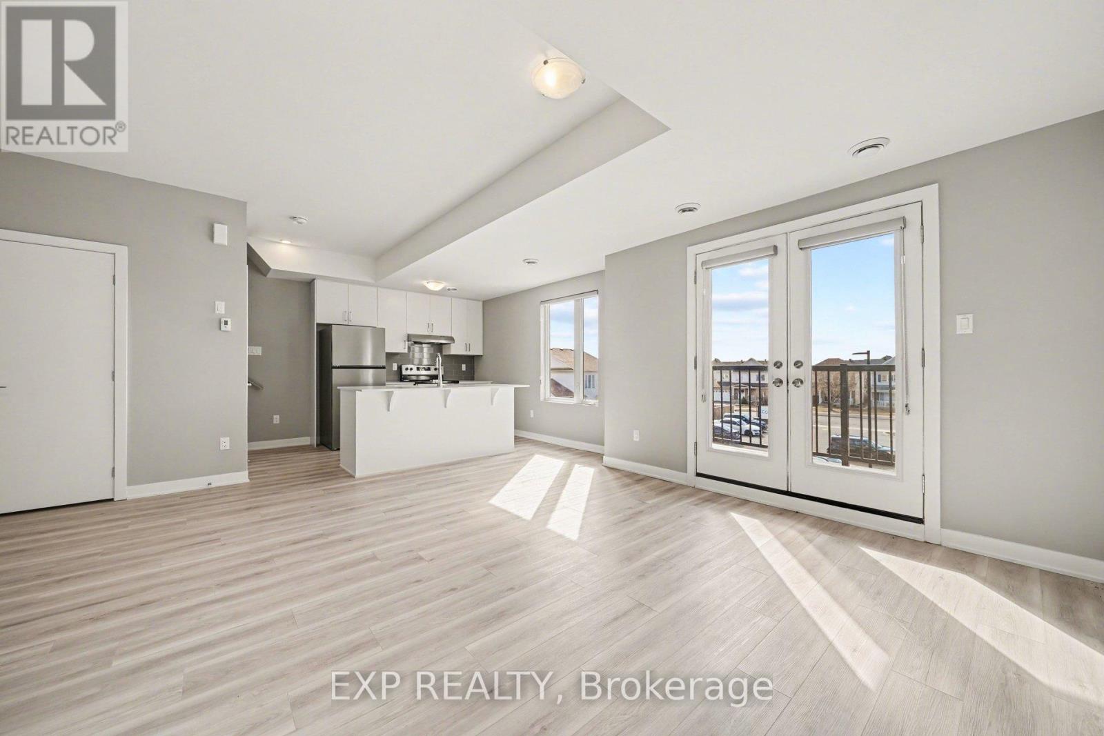 511B - 511 SOUTHFIELD WAY, Ottawa, Ontario, K4A5N7 — Photo 2